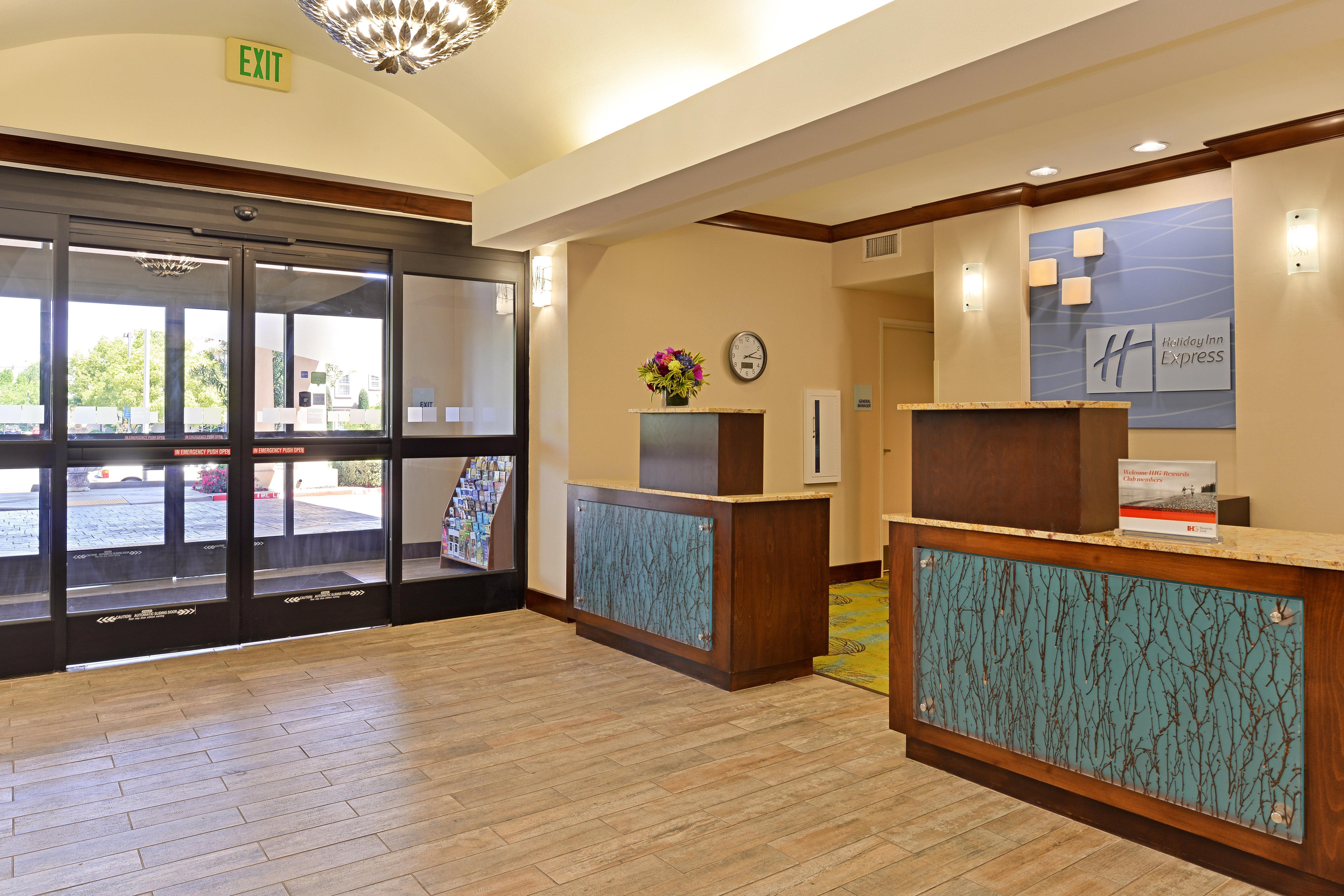 Express River Park Highway 41 By Ihg
