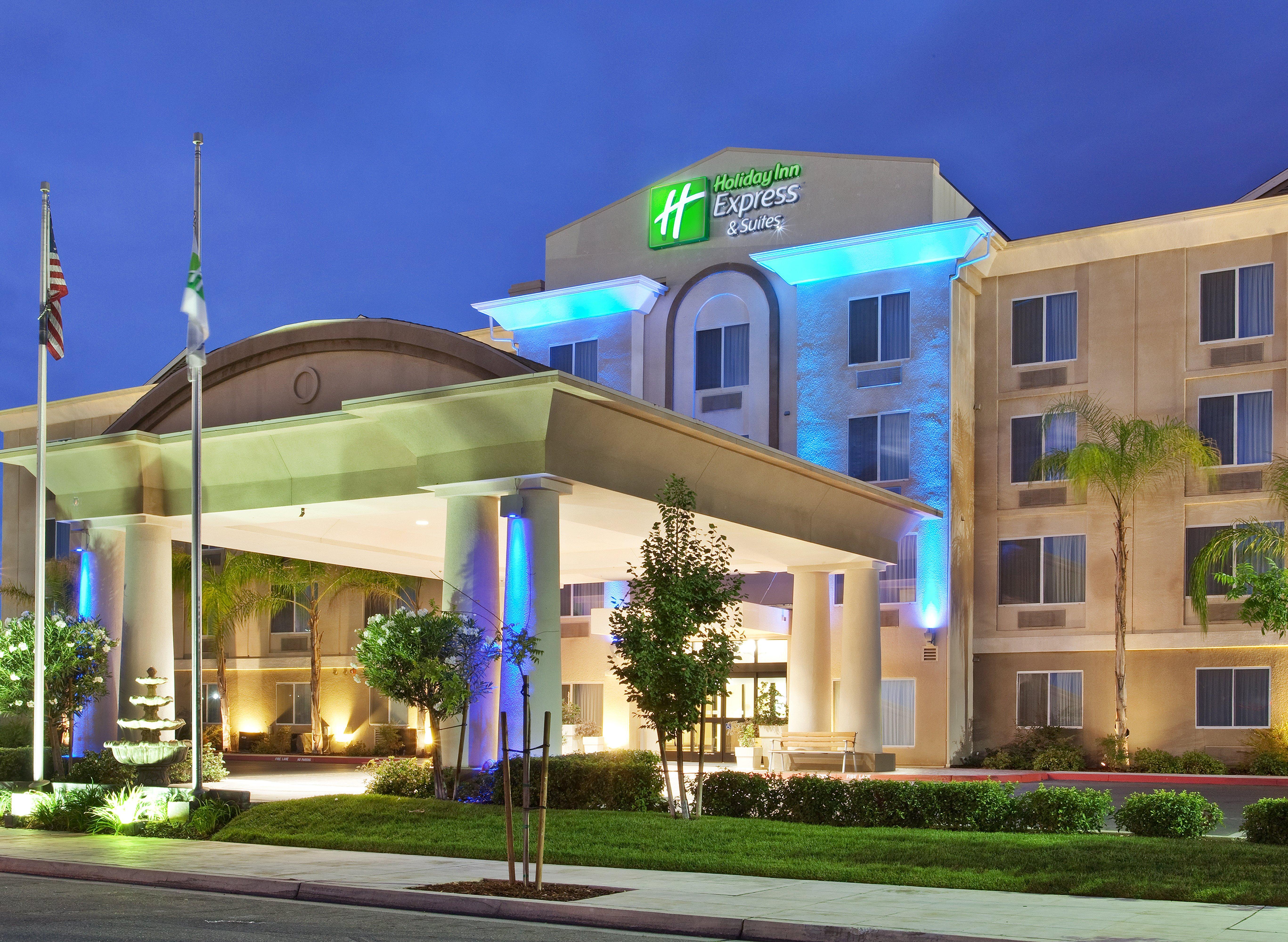 Express River Park Highway 41 By Ihg 3*