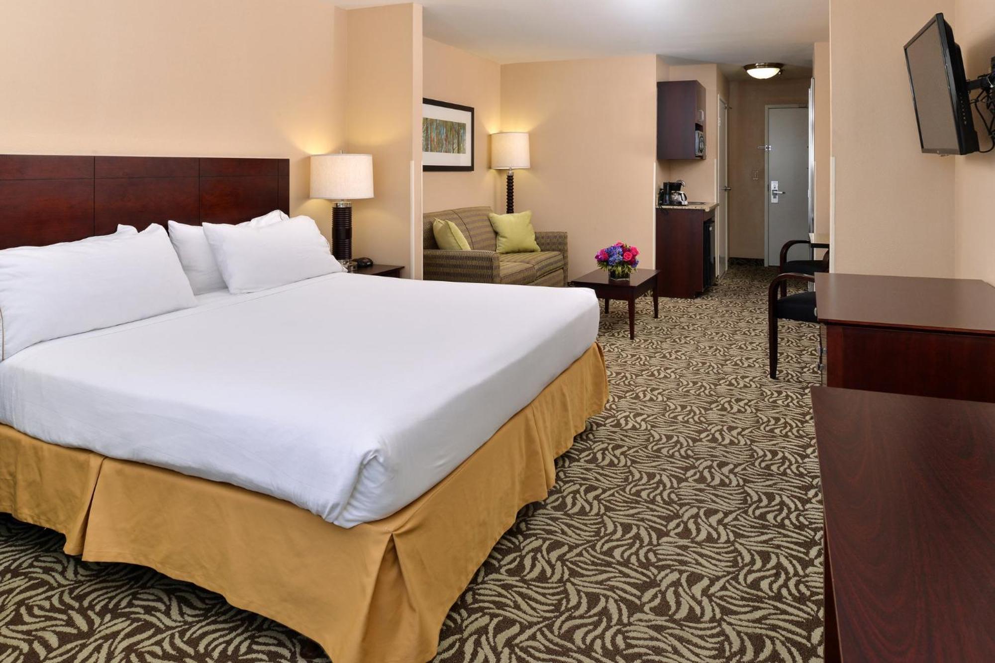 Express River Park Highway 41 By Ihg