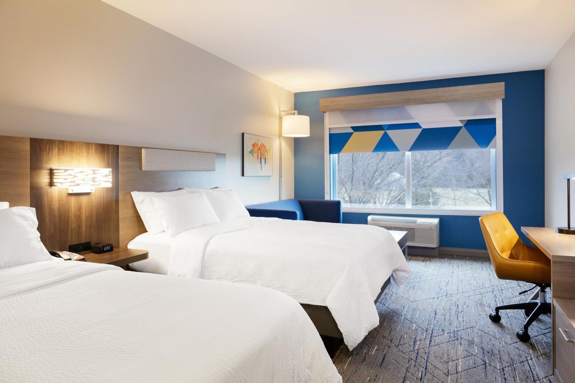 Hotel Express River Park Highway 41 By Ihg 3*
