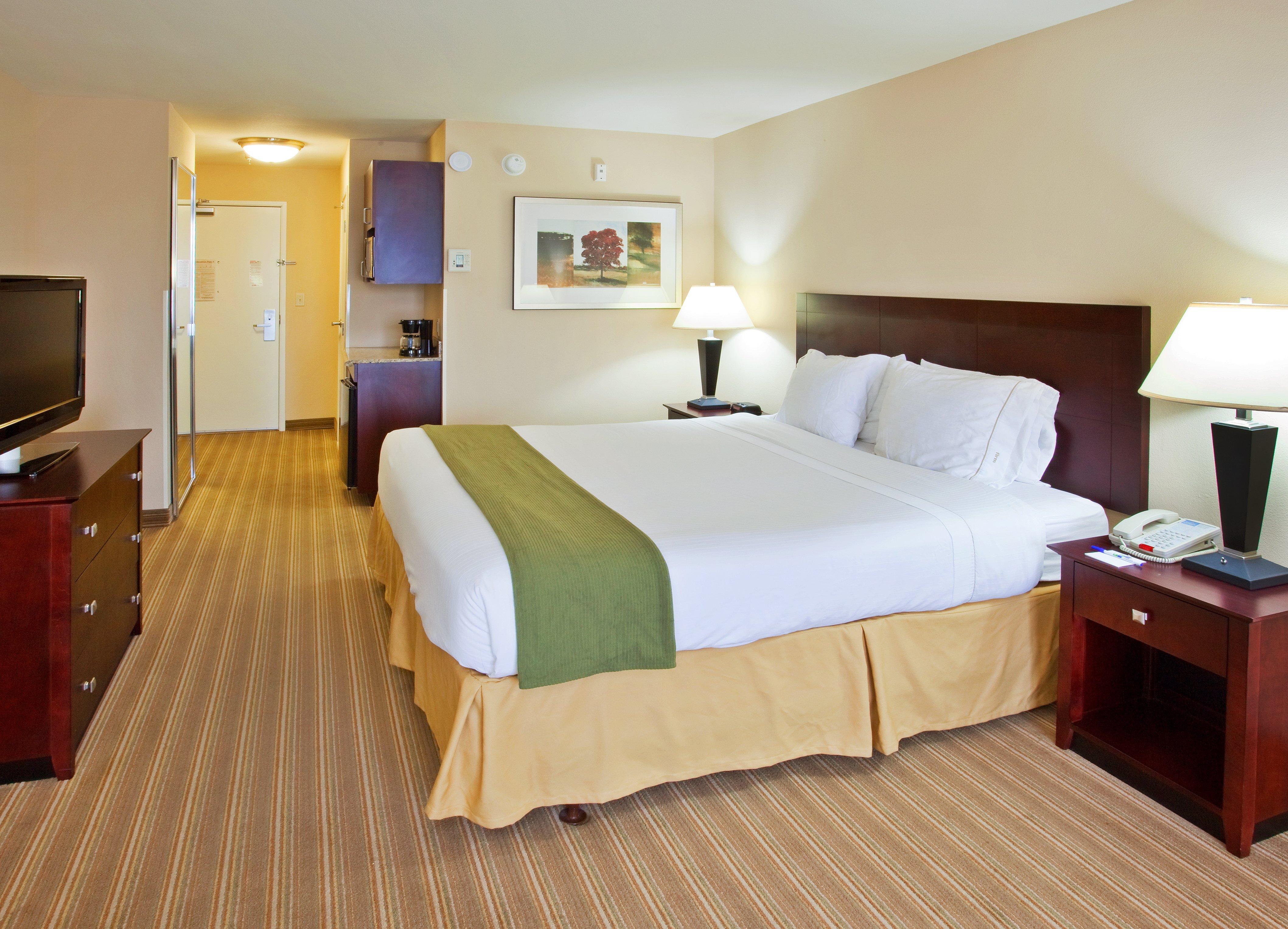 Holiday Express River Park Highway 41 By Ihg Hotel 3*